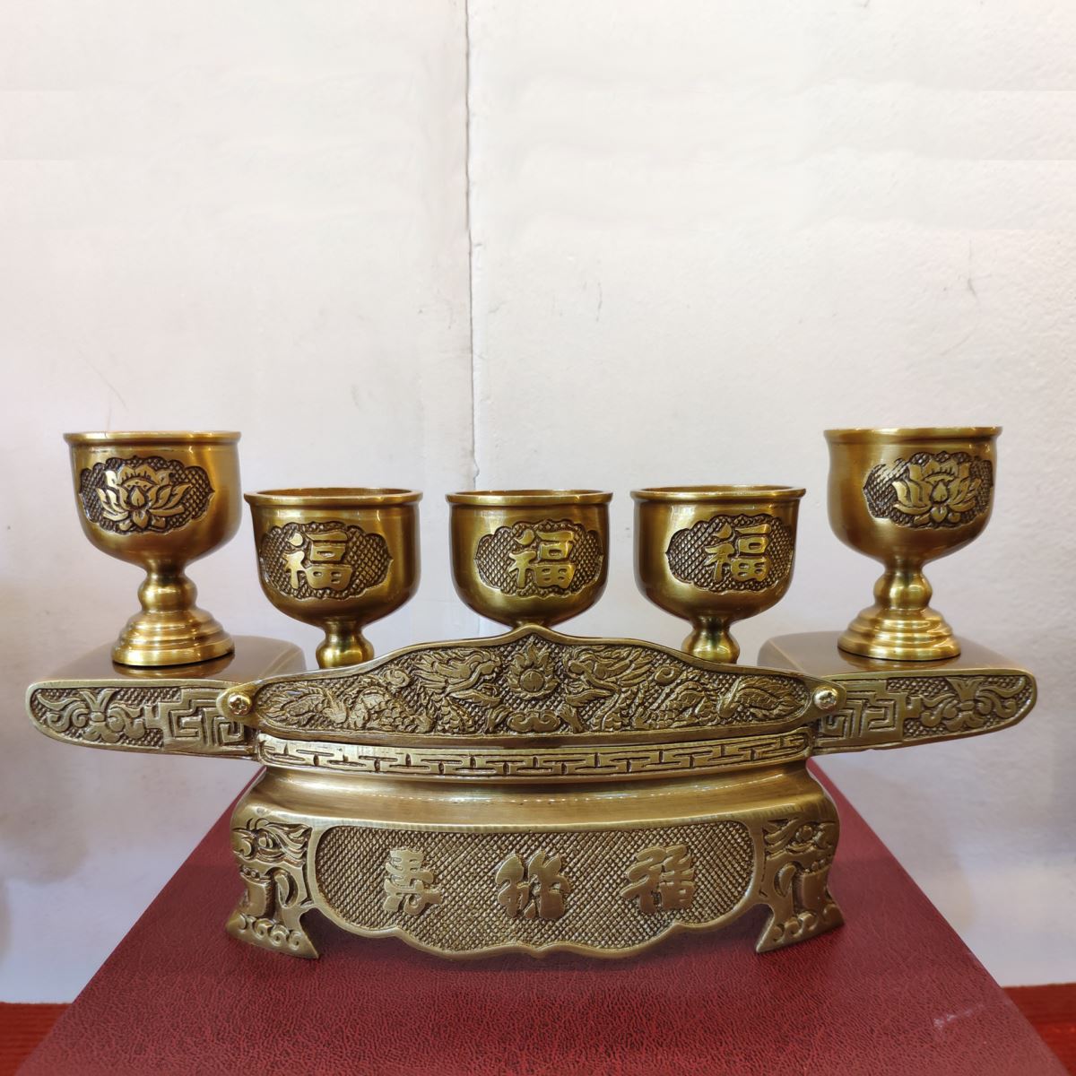 Bộ ngai 5 chén đồng vàng